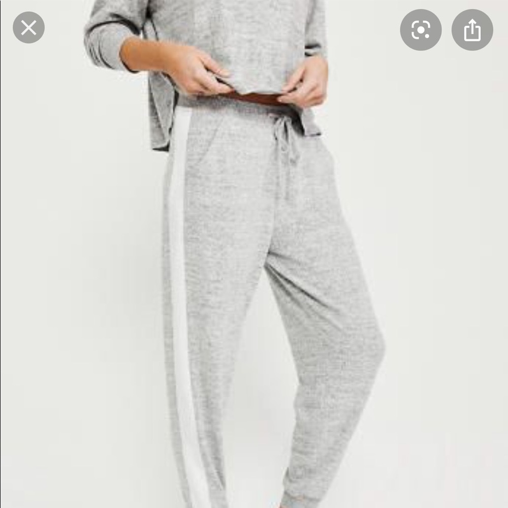 Abercrombie jogger pajama set XS